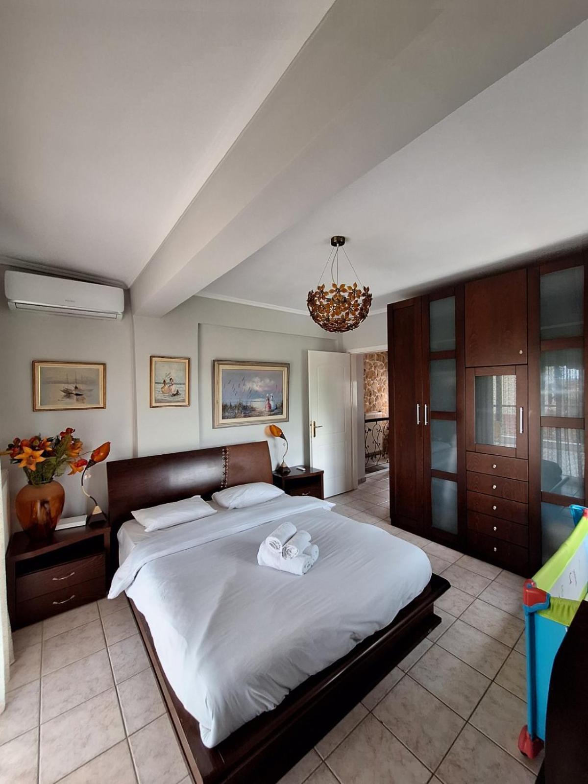 Roadhouse, Nilie Hospitality Mgmt Βίλα Φλογητά Εξωτερικό φωτογραφία
